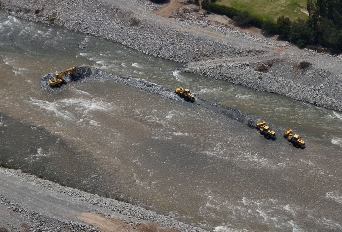 Sedapal descarta afectación del agua potable por derrame de petróleo en río Rímac. (Foto: ANA)