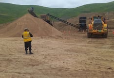 Arequipa: Denuncian a empresas y al alcalde de Islay por presunto daño a las Lomas de Yuta