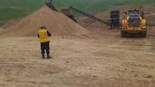Arequipa: Denuncian a empresas y al alcalde de Islay por presunto daño a las Lomas de Yuta