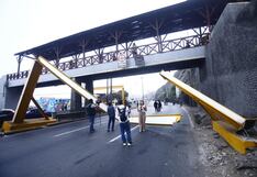 Reabren tramo de la Costa Verde en Barranco tras impacto de camión contra arco de protección