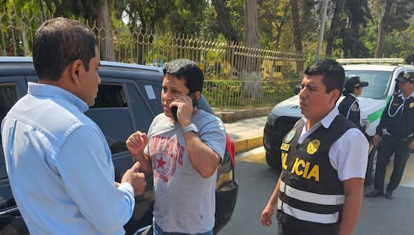Extrabajador de la Sunarp- Sede de Chiclayo durante su detención. Habría pedido coima a cambio de inscribir directiva.