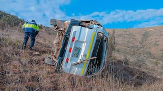 Cuatro muertos y 13 heridos deja despiste de combi en La Libertad