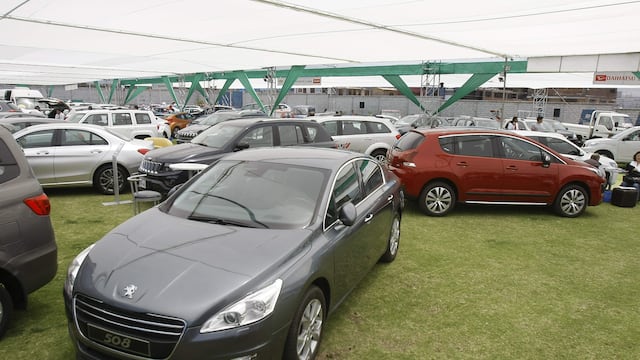AAP: Impacto en la caída de venta de autos nuevos se reduce ligeramente en julio