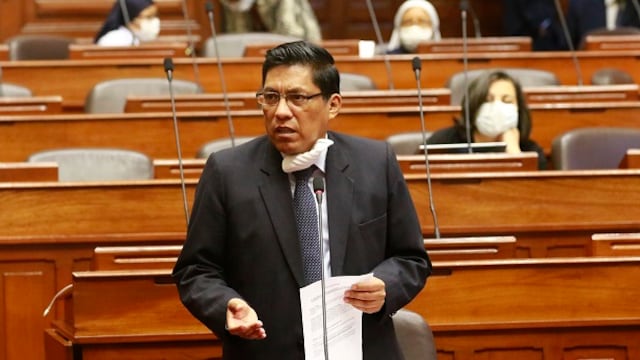 Zeballos irá al Congreso a sustentar pedido de facultades legislativas para atender hacinamiento en penales