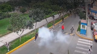 Violento enfrentamiento de vándalos causa terror en parque de La Victoria