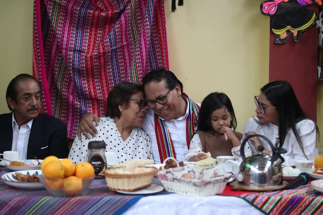Roberto Sánchez: así fue el desayuno electoral junto a su familia en Huaral (Fotos: Jesús Saucedo/GEC)