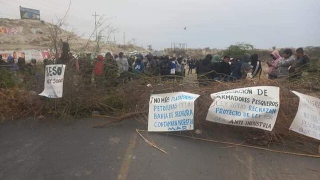 Pescadores inician paro bloqueando accesos hacia Sechura