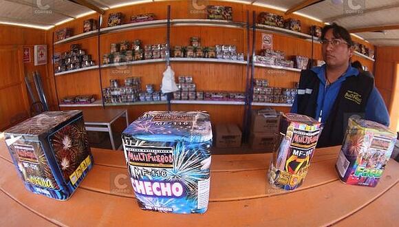 Habrán puestos autorizados para venta de pirotécnicos en Arequipa. (Foto: GEC)