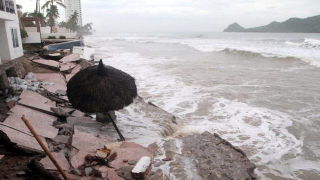 Tormenta tropical Odile se acerca a la costa de México
