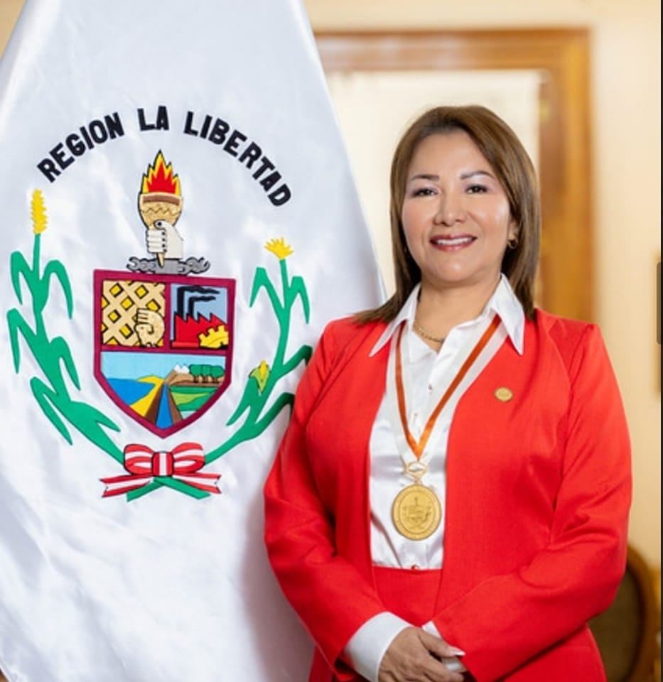 En esta agrupación política no perdonan que haya votado a favor del viaje a China de César Acuña. Consejera dijo que no iba a soportar faltas de respeto ni ataques.