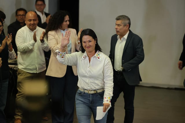 Keiko Fujimori se pronuncia tras conteo rápido y promete respetar la voluntad popular (Fotos: Hugo Pérez/GEC)