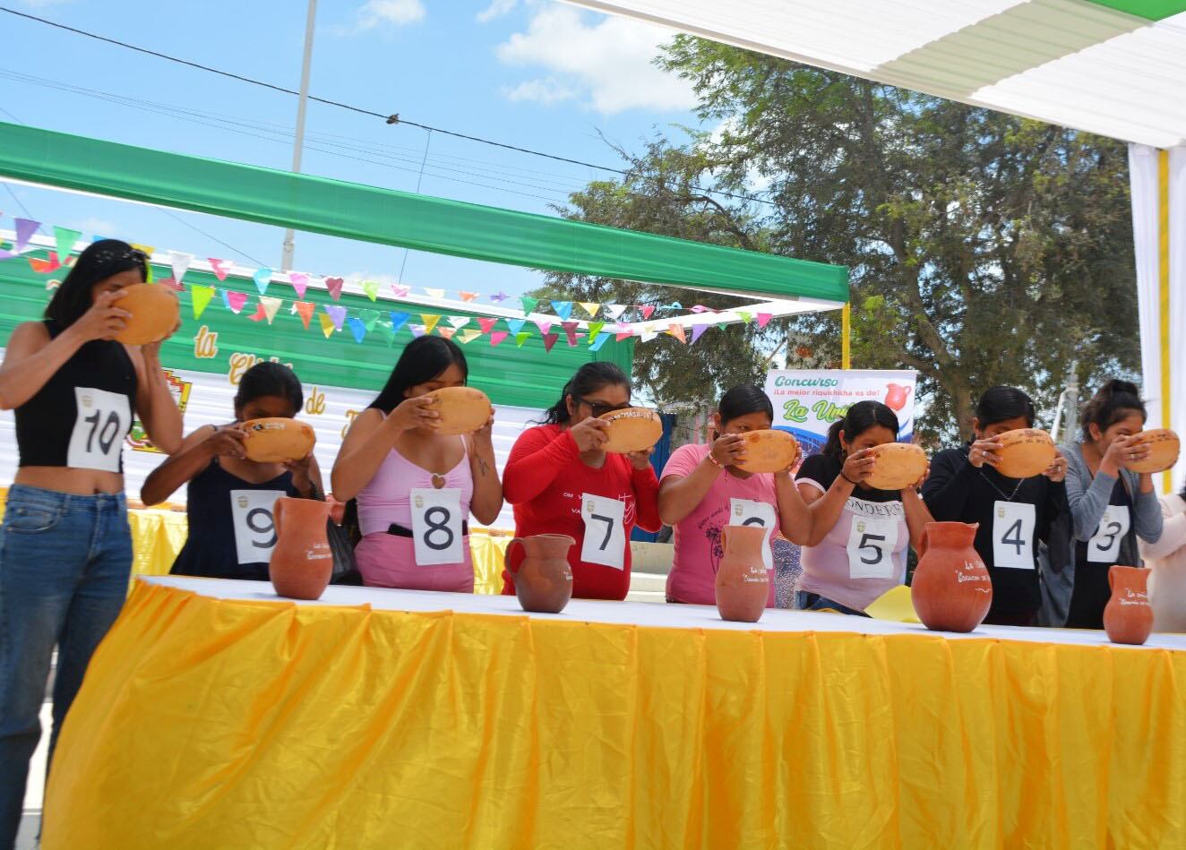 Hubo estampas chicheras, concursos del mejor bebedor y platos a base de chicha.