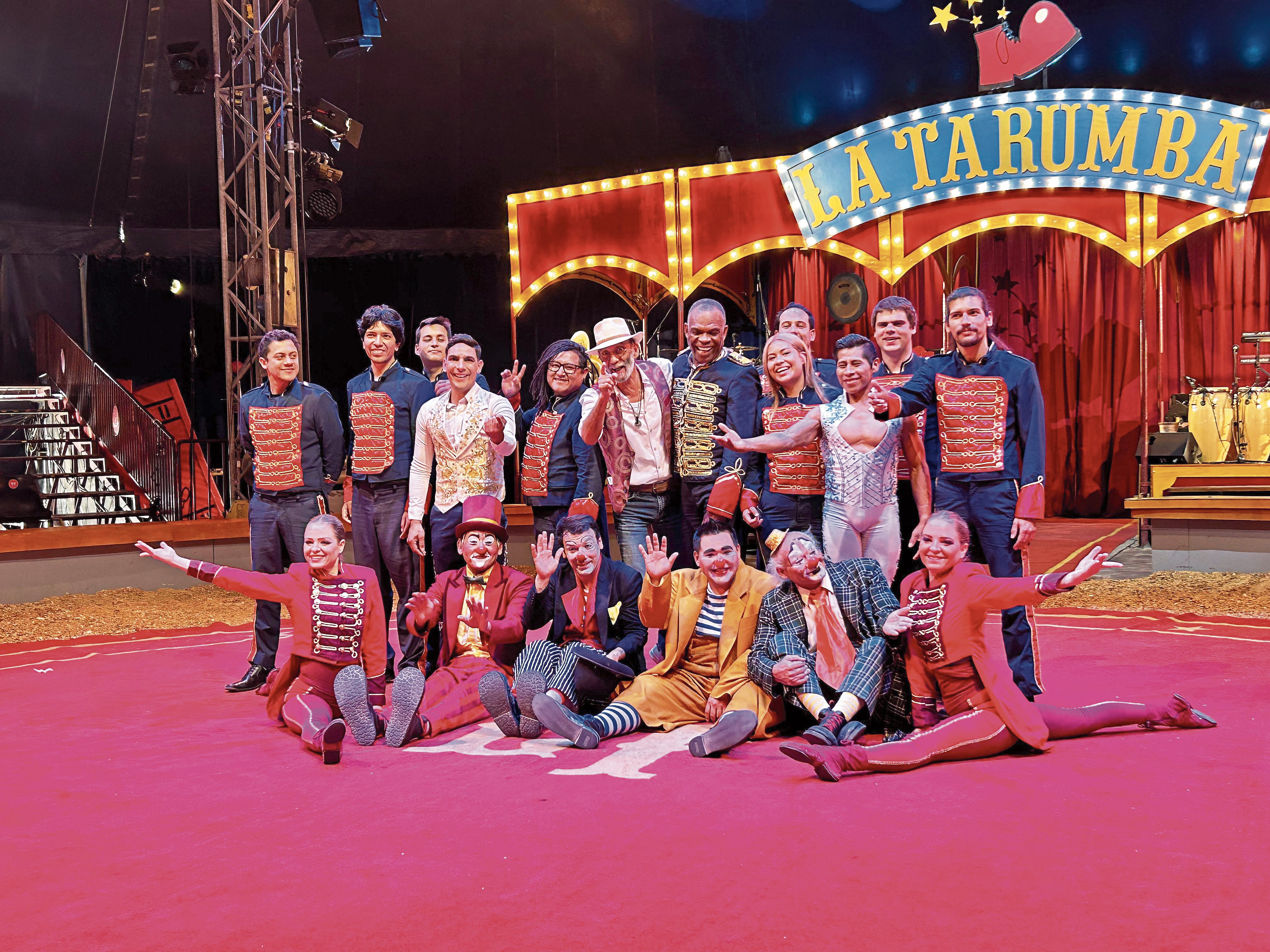 Artístas promocionan “Quereres” para la población arequipeña. (Foto: GEC)