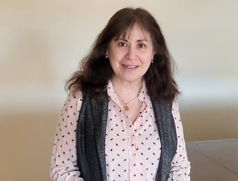 María Teresa Grillo presenta la novela “Los años en que andábamos dispersos” en Miraflores