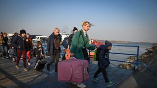 EE.UU. se compromete a acoger a hasta 100.000 refugiados ucranianos