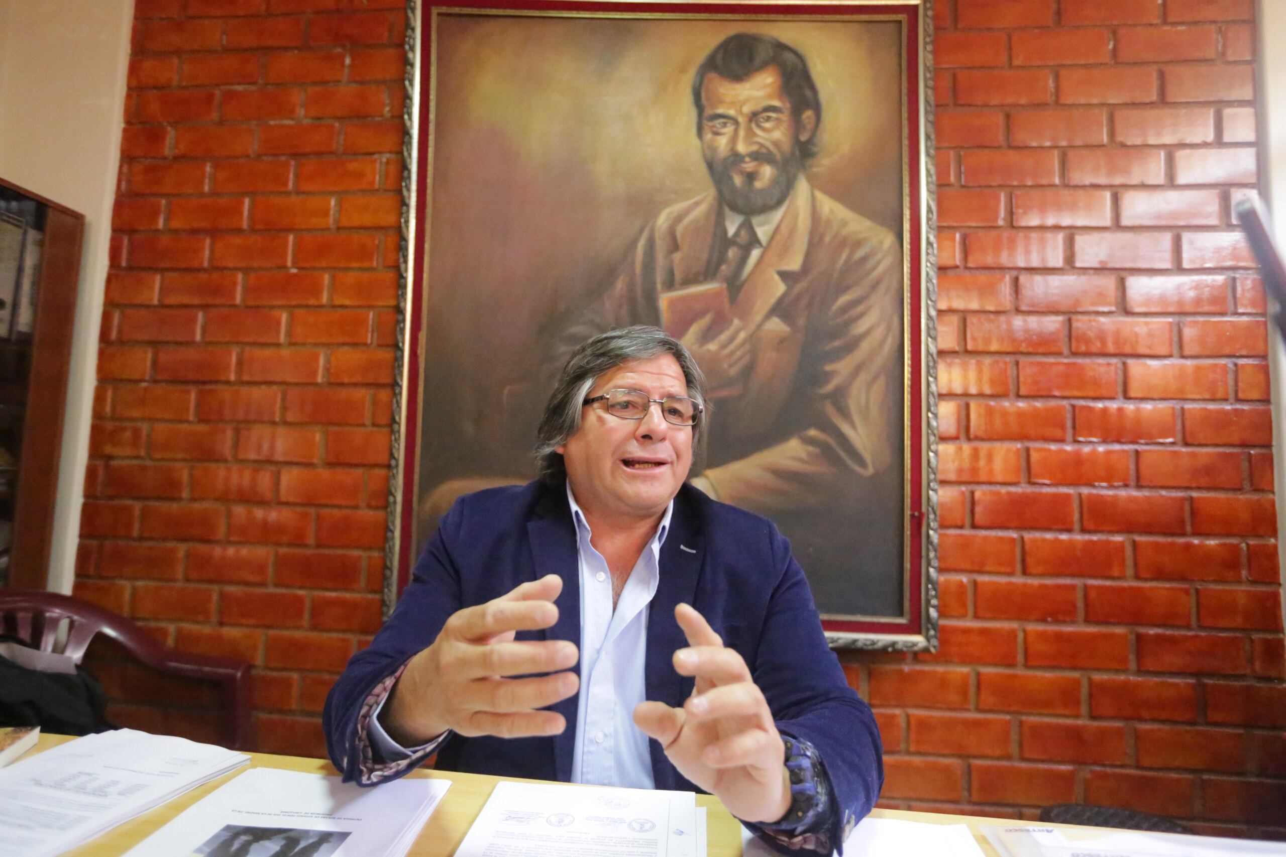 Hamer Villena, secretario del Sutep Arequipa, advierte de posibles vacíos. (Foto: GEC)