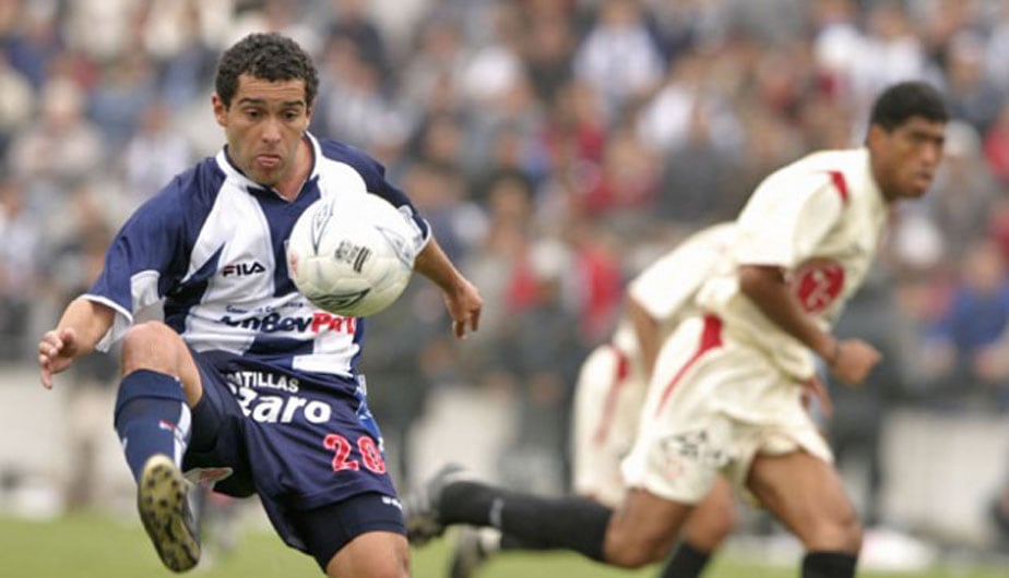 Aldo Olcese opina sobre el clásico del fútbol peruano. Foto: Difusión