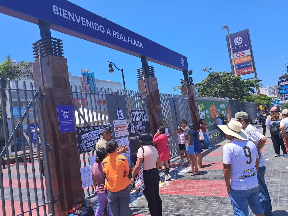 Centro Comercial Real Plaza Trujillo se encuentra temporalmente clausurado por riesgo inminente, de acuerdo a la Municipalidad Provincial de Trujillo.