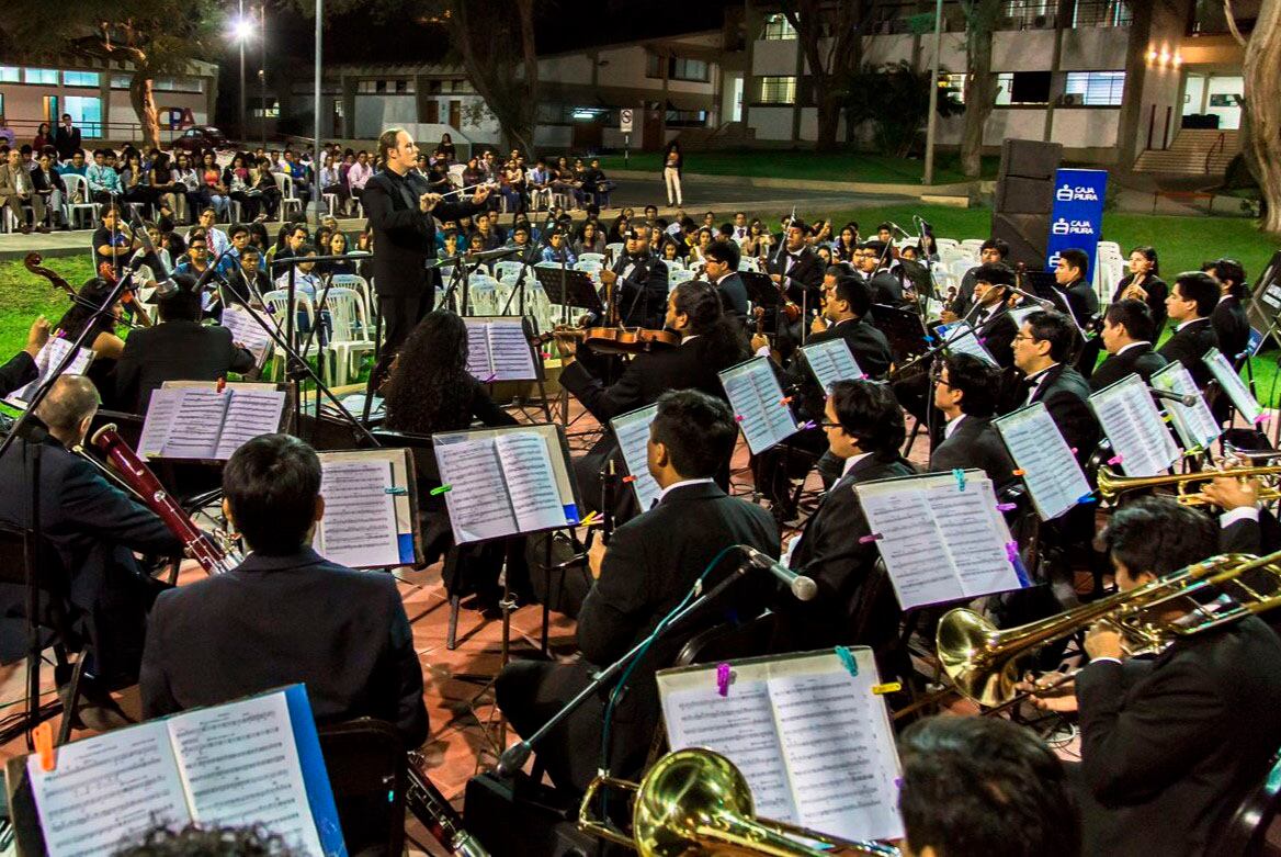 Diversos eventos dirigidos a todo los piuranos, como los conciertos Cascanueces.
