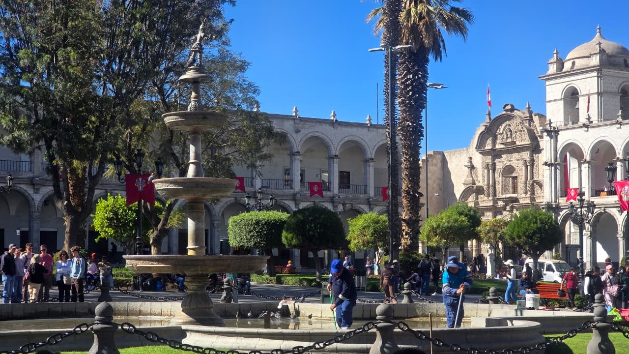 Daños en la Plaza de Armas de Arequipa obligan a acelerar el mantenimiento integral (Foto: Yunsu Pariapaza/@photo.gec)