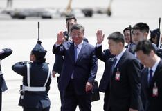 Xi Jinping llega a Lima acompañado de altos funcionarios para la reunión de APEC