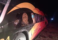 Arequipa: Choque de bus interprovincial con furgón deja a conductor muerto