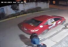 Delincuentes del auto rojo vuelven al ataque y siembran terror en Huancayo