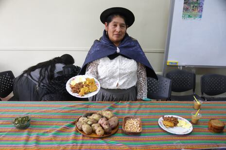 Junín: Producción de leche sostiene economía local de Punto y alistan feria para promover comercio