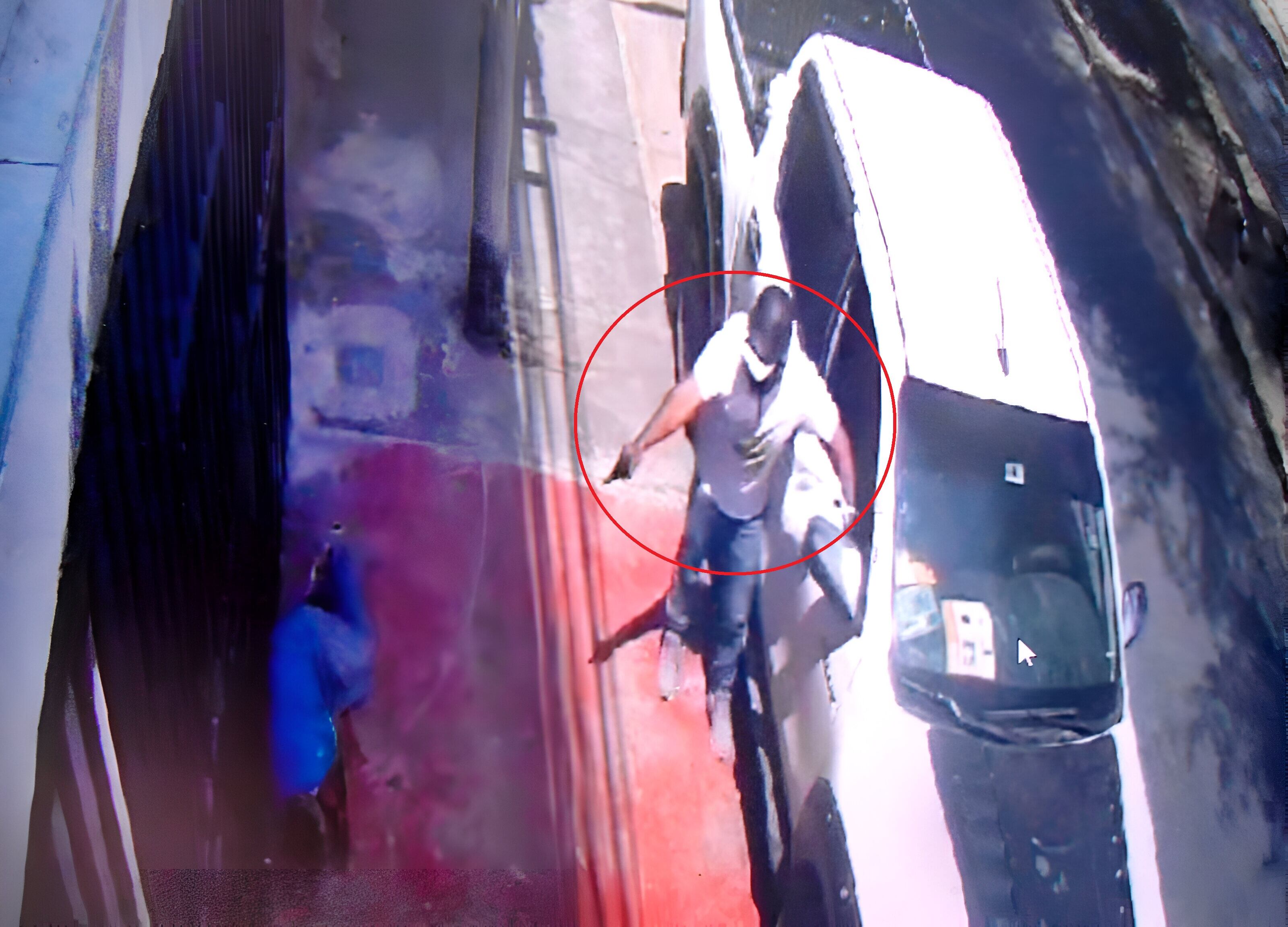 La Policía todavía no logra identificar a los delincuentes.