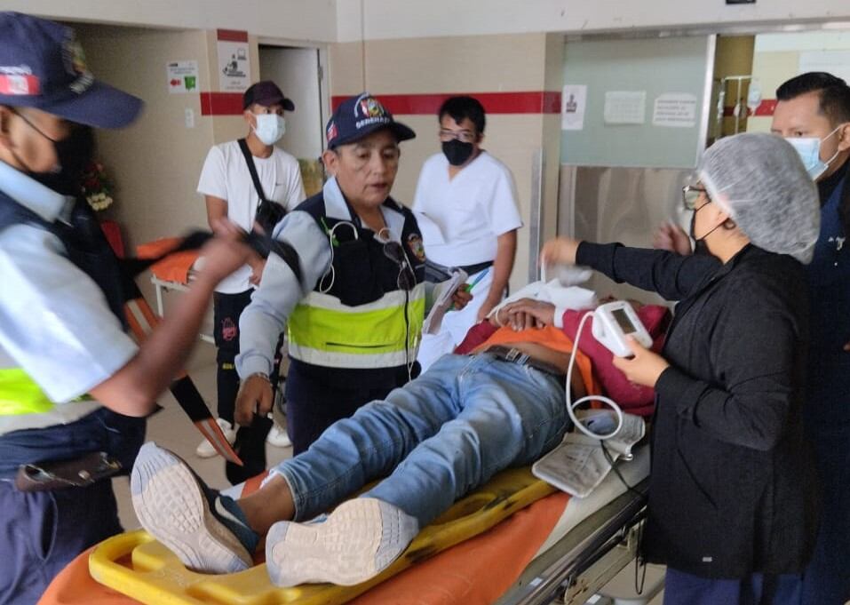 Los serenos de Paucarpata llevaron al herido al hospital Honorio Delgado. Foto: cortesía.