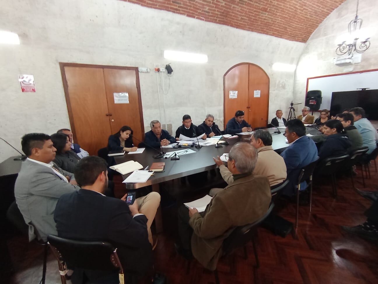 Reunión entre la Comisión de Agricultura del Consejo Regional de Arequipa, Autodema y Procuraduría.