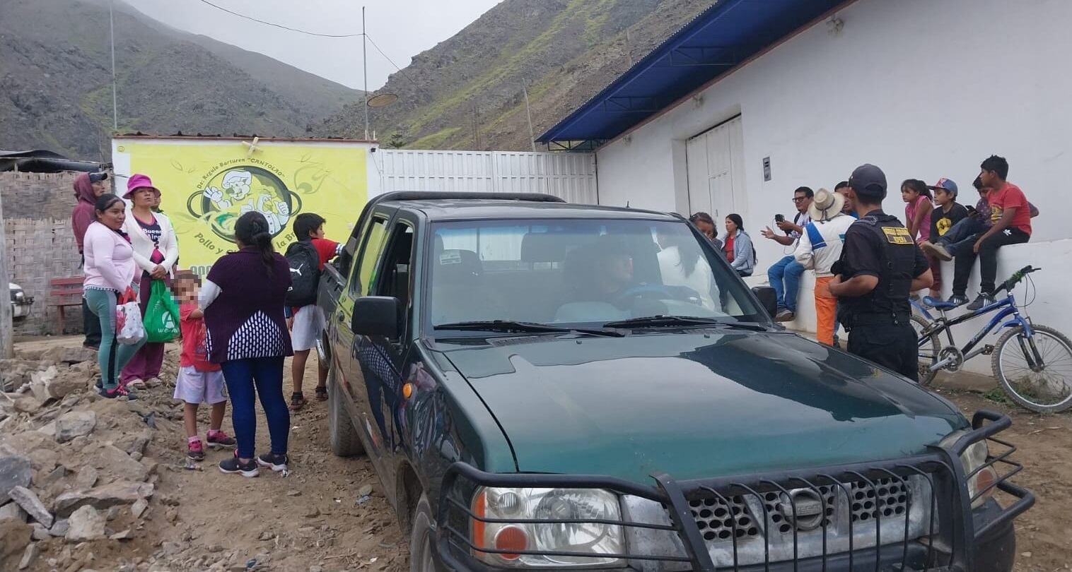 Extranjera y adolescente son llevadas al Hospital Regional de Nuevo Chimbote tras sufrir mordeduras en diversas partes del cuerpo.