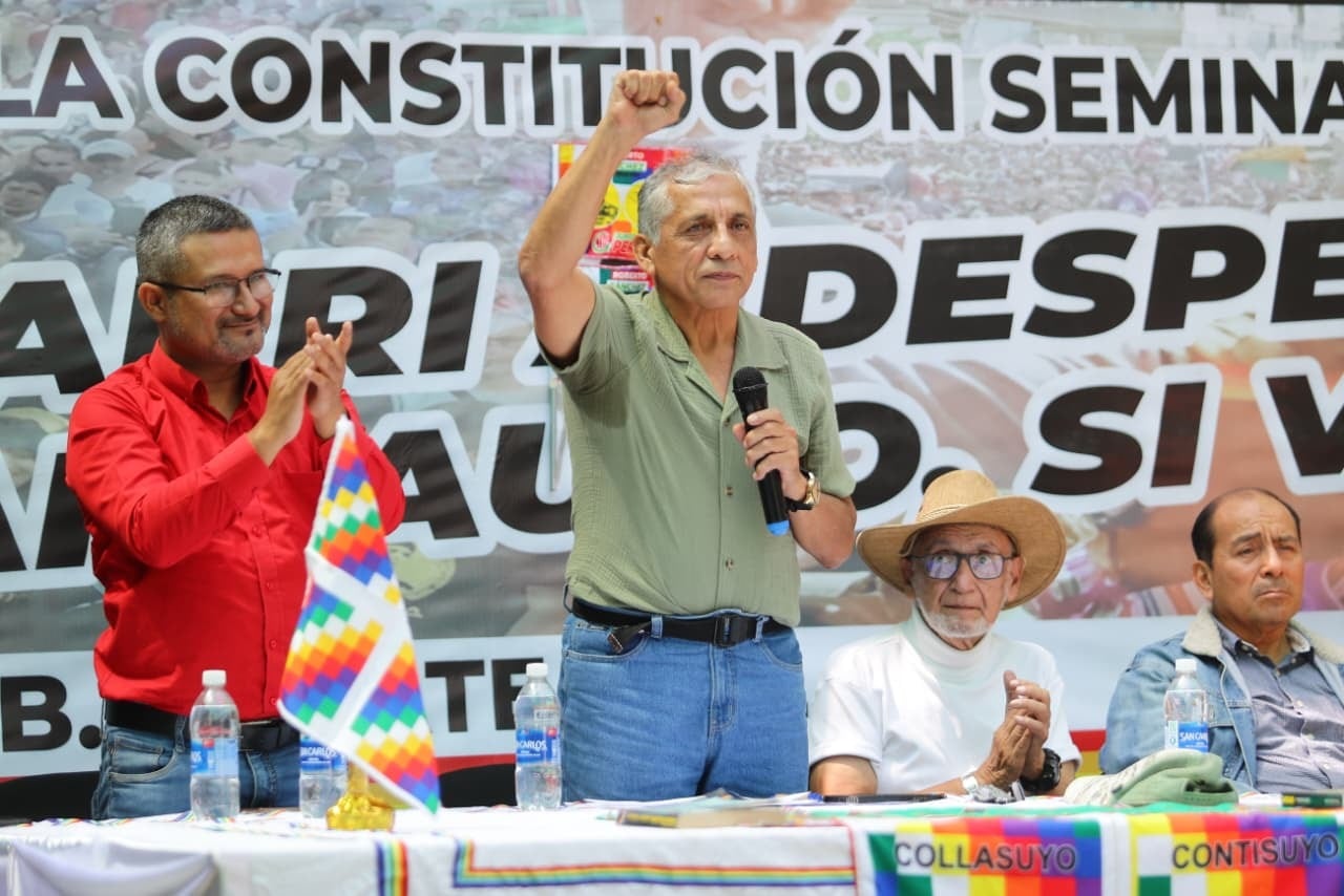 Antauro Humala estuvo junto al candidato presidencial de la alianza electoral Venceremos, Ronald Atencio.