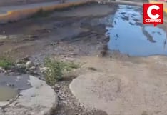 Colapso de buzones inunda calles del sector La Lora en Huancayo