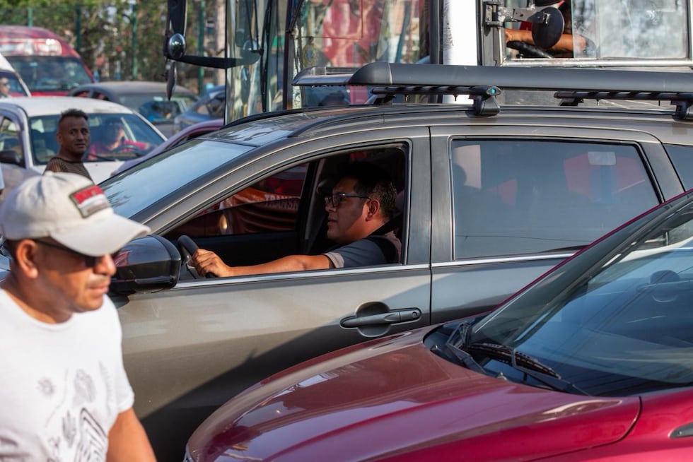 Elecciones 2026: caos vehicular en San Juan de Miraflores provoca largas esperas (GALERÍA)