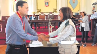 Desaprueban las gestiones de Jorge Pérez, gobernador de Lambayeque, y Janet Cubas, alcaldesa de Chiclayo 