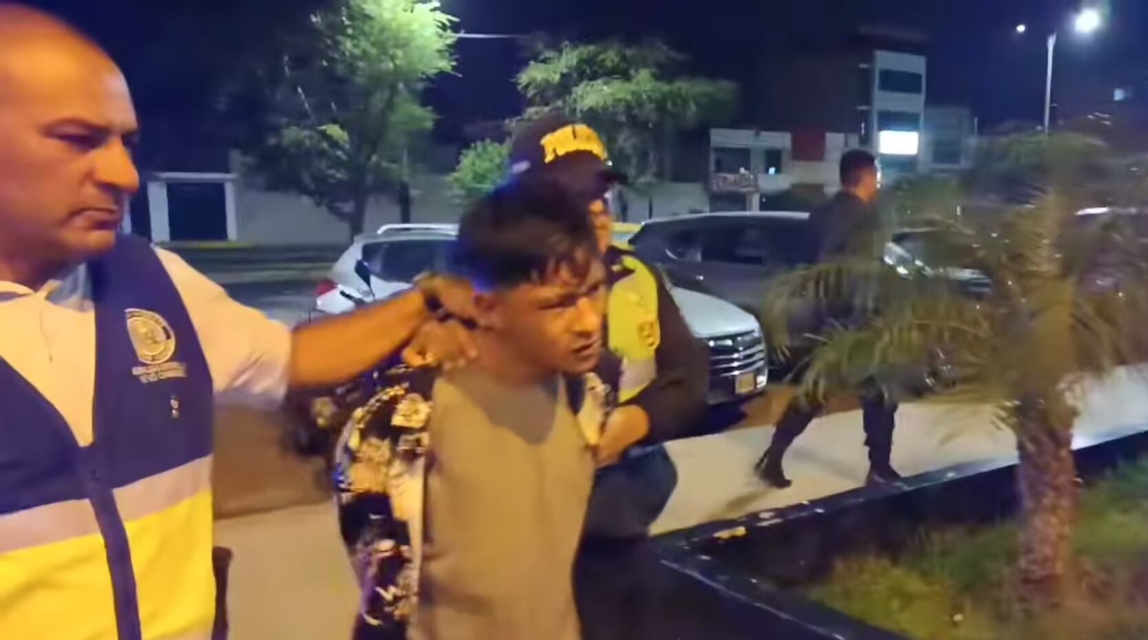 Sujeto aprovechó que padre de familia ingresó al mercado Buenos Aires para llevarse su herramienta de trabajo.