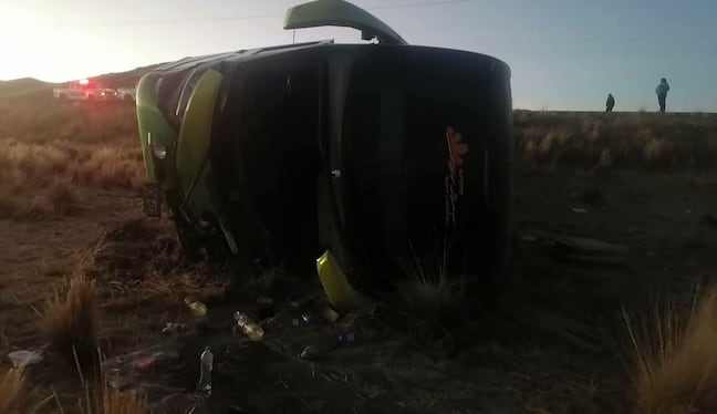 Puno: Un fallecido y más de 20 heridos tras el choque de vehículos