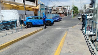 Arequipa: Vecinos del barrio Puente Bolívar retiraron poste que impedía paso por puente Fierro