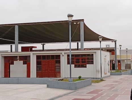 Tacna: Columnas de concreto en riesgo de colapsar en el colegio Antonio Encinas