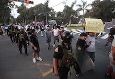 Colectiveros realizan protesta en la avenida Arequipa contra carril exclusivo del Corredor Azul