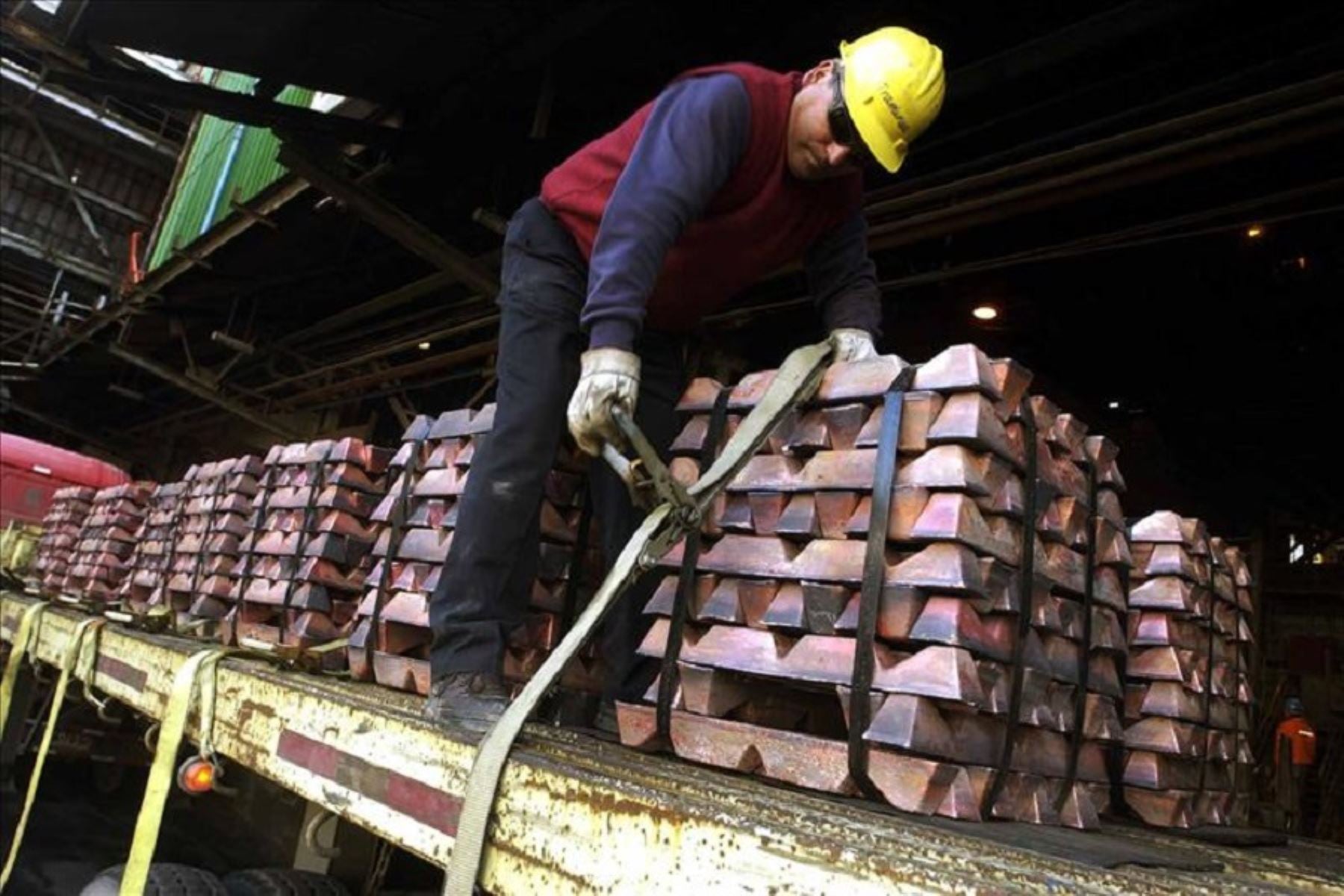 La SNMPE informó que las exportaciones de cobre crecieron 3.3% en valor en junio, pero cayeron 14% en volumen.