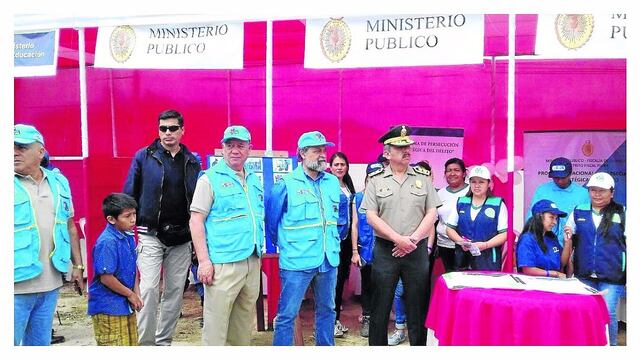 Viceministro anuncia más motocicletas para dependencias de Piura