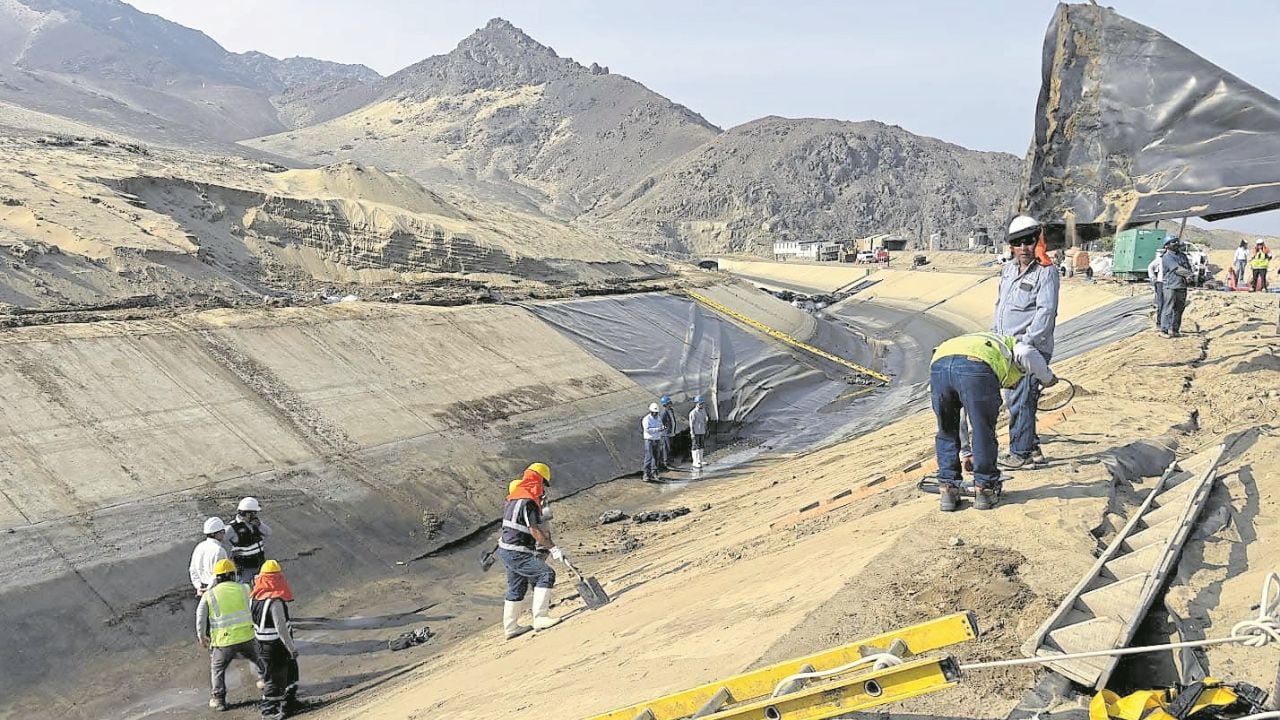 El PECh inició trabajos para cambiar la geomembrana en varios tramos afectados por lluvias y huaicos que ocurrieron en 2017 y 2023.