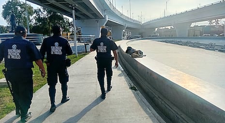 Trujillo: Retiran a hombre que dormía en el óvalo Miguel Grau