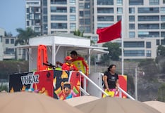 Chorrillos: Oleajes anómalos no frenan llegada de bañistas a playa Agua Dulce (FOTOS)