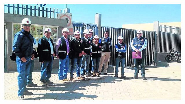  Comisión del Colegio de Ingenieros inspecciona colegio Santa Isabel (VIDEO)