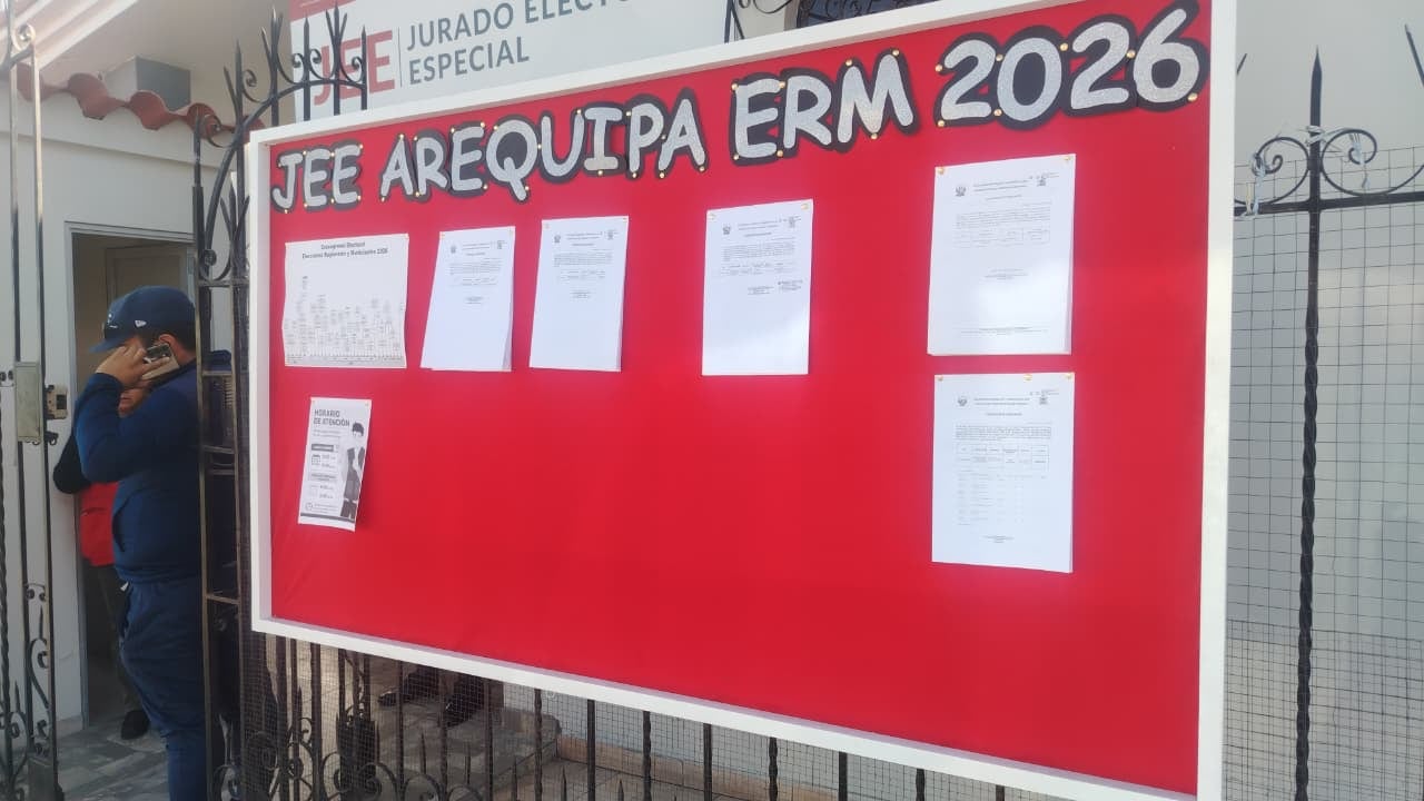 Candidatos del partido Buen Gobierno quedan fuera en Arequipa por extemporáneos (Foto: Álvaro Figueroa/@photo.gec)