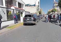 Arequipa: Conductor casi provoca tragedia al intentar ganarle pase a un tren