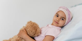 Investigadores del Cancer Center Clínica Universidad de Navarra desarrollan un estudio para evaluar la eficacia de virus oncolíticos en pacientes con tumores cerebrales de muy mal pronóstico, una enfermedad con escasas opciones terapéuticas.